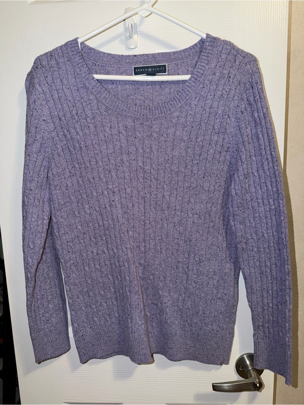 Women’s sweater